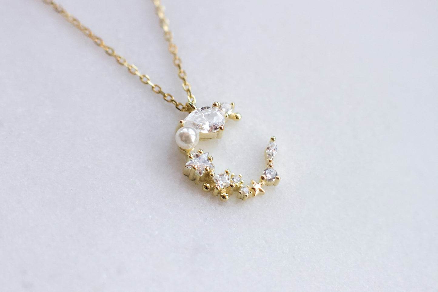 Ocean Inspired Pendant Necklace In Gold