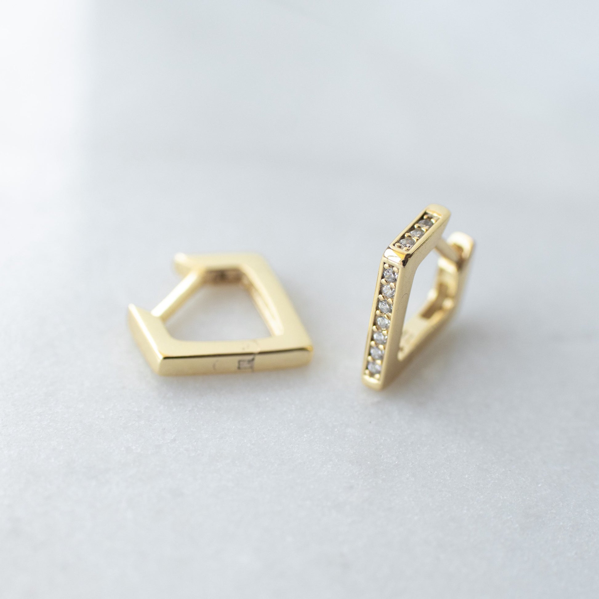 Gold geometric hoop earrings