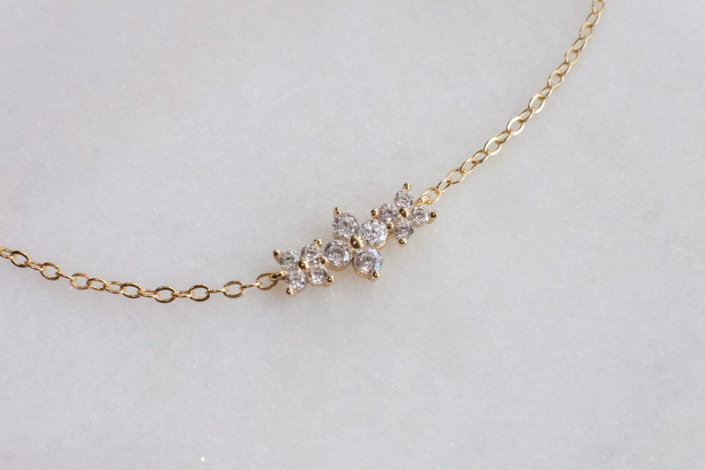 Dainty Three Flowers Necklace