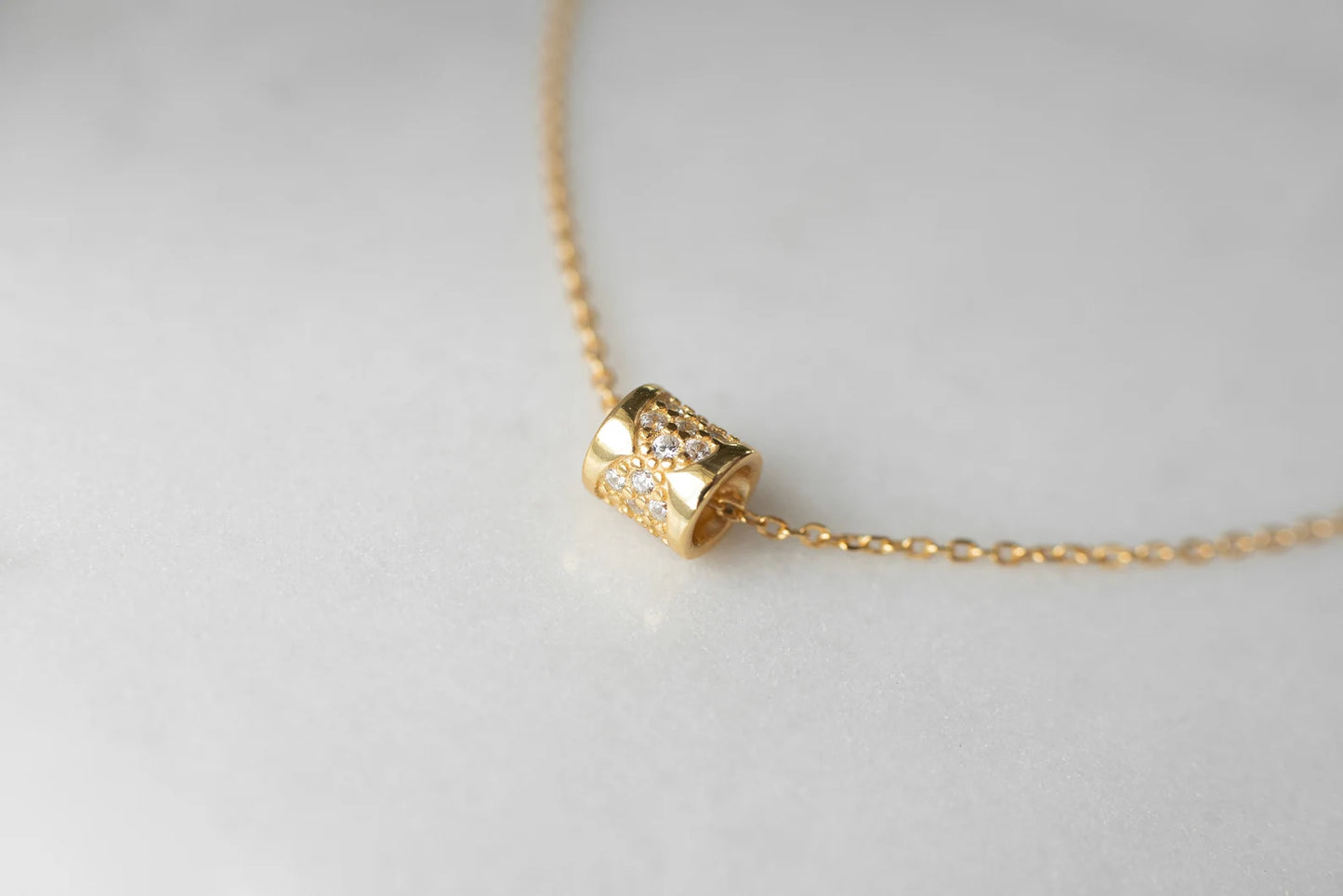 Delicate Gold Cubic Zirconia Cylinder Necklace